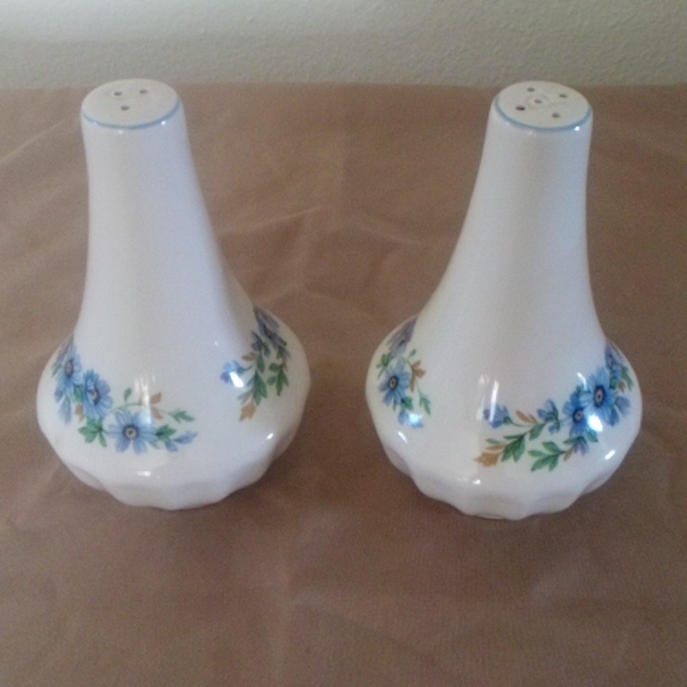 Vintage salt and pepper shakers